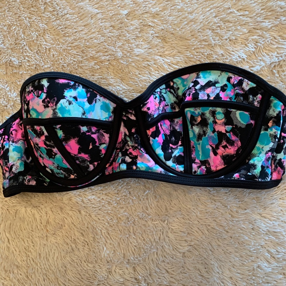 Exhilaration watercolor bikini top size large